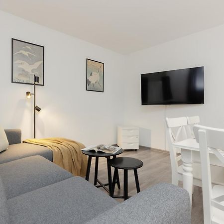 Apartments City Center By Noclegi Renters Варшава Екстер'єр фото