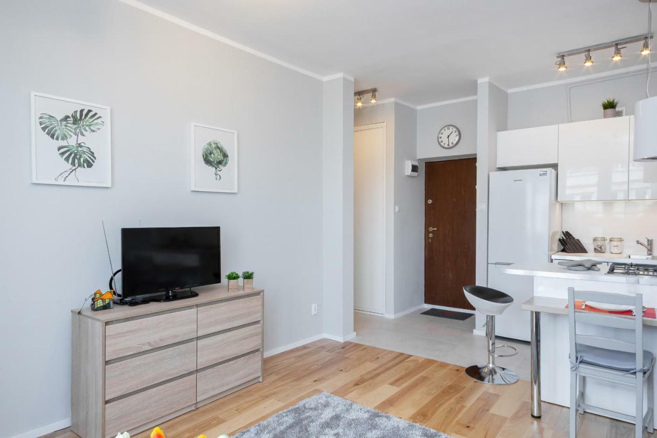 Apartments City Center By Noclegi Renters Варшава Екстер'єр фото